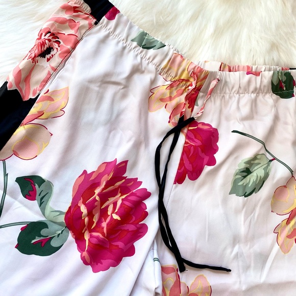 Victoria’s Secret Satin Pants - Picture 3 of 5